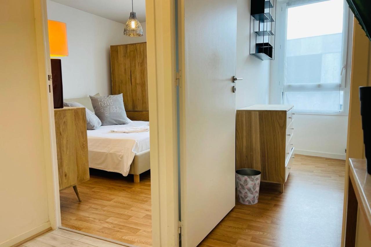 Bright Apartment In A New Building With Garage Τουρ Εξωτερικό φωτογραφία